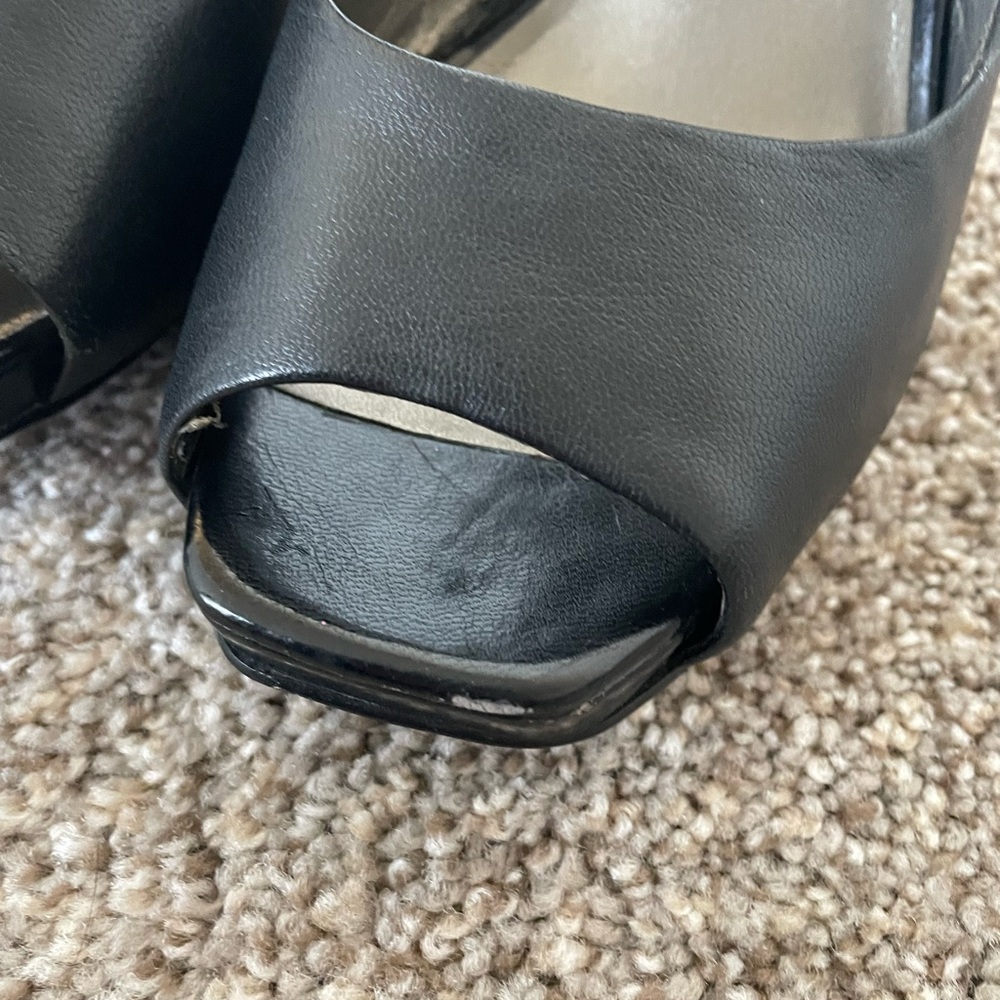 Jessica Simpson Classic Black Peep Toe Heels - Picture 6 of 7